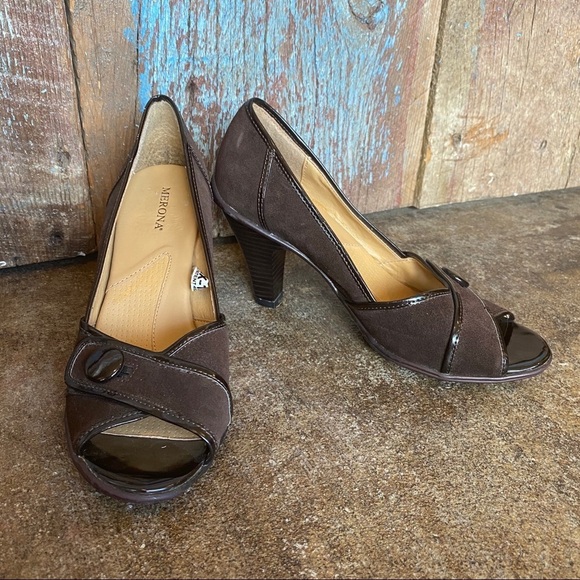 Merona Brown Suede Leather Pump Heels - Picture 1 of 7